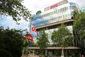 Informatikkurs besucht OTTO